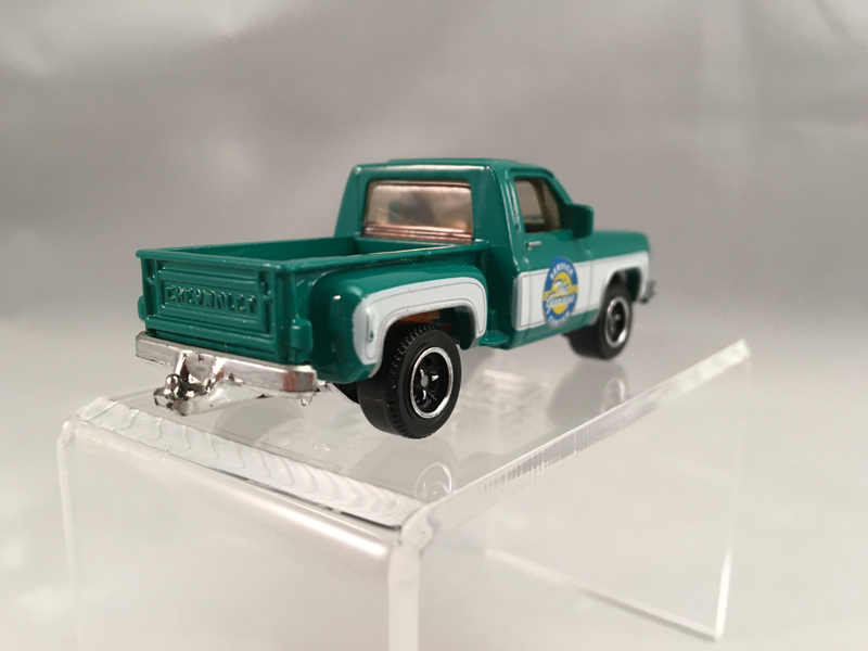 Illustration for article titled HWEP Ute: MBX Chevy C10